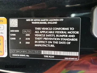 2020 Aston Martin Vantage z VIN SCFSMGAWXLGN02889, wystawiony jako Copart lot #41468605 z przebiegiem 21 815 mil mil oraz Szkody całkowita. Historia ofert i sprzedaży dostępna na DreamBid. Obrazek 13.