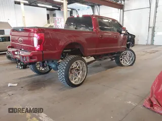 2019 Ford F-250 XL z VIN 1FT7W2BT5KEE64018, wystawiony jako IAAI lot #42055400 z przebiegiem 43 255 mil mil oraz . Historia ofert i sprzedaży dostępna na DreamBid. Obrazek 4.