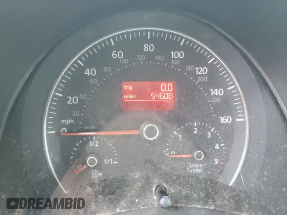 2006 Volkswagen Beetle z VIN 3VWRR31CX6M405549, wystawiony jako Copart lot #76160634 z przebiegiem 54 608 mil mil oraz Czysty tytuł • Clean title. Historia ofert i sprzedaży dostępna na DreamBid. Obrazek 9.