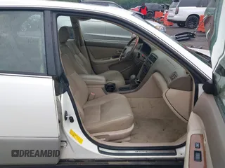 2001 Lexus ES 300 z VIN JT8BF28G410307451, wystawiony jako IAAI lot #42369871 z przebiegiem 290 620 mil mil oraz . Historia ofert i sprzedaży dostępna na DreamBid. Obrazek 5.