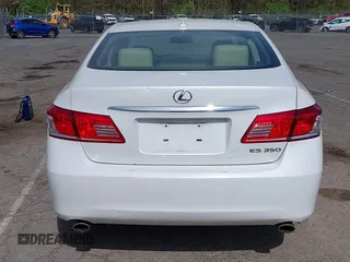 2011 Lexus ES with VIN JTHBK1EG6B2444679, listed as a IAAI auction lot 42181070 with 192,416 mi miles. Bid and sale history available at carsss.com. Image 16.