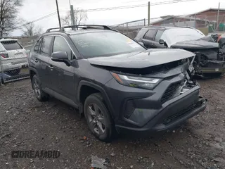 2024 Toyota RAV4 XLE with VIN 2T3P1RFV5RC474040, listed as a IAAI auction lot 41428975 with 9,925 mi miles. Bid and sale history available at carsss.com. Image 1.
