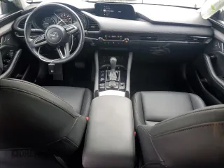 2020 Mazda 3 Preferred with VIN 3MZBPBDM4LM117771, listed as a Copart auction lot 84472484 with 44,559 mi miles and Salvage title. Bid and sale history available at DreamBid. Image 8.