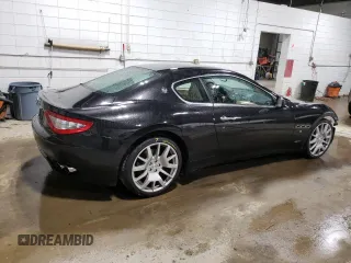 2009 Maserati GranTurismo with VIN ZAMGJ45A190042805, listed as a Copart auction lot 70785674 with 71,810 mi miles and Salvage Title. Bid and sale history available at carsss.com. Image 3.