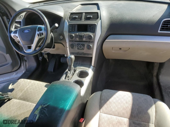 2011 Ford Explorer XLT with VIN 1FMHK8D81BGA03216, listed as a Copart auction lot 50421855 with 323,496 mi miles and Salvage Title. Bid and sale history available at carsss.com. Image 8.