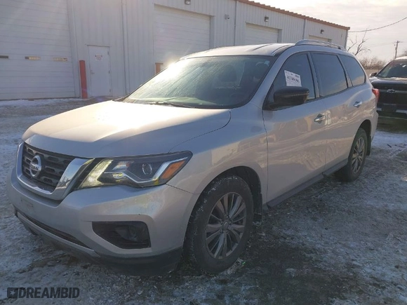 2019 Nissan Pathfinder S with VIN 5N1DR2MM5KC653839, listed as a IAAI auction lot 41349696 with 102,475 mi miles. Bid and sale history available at carsss.com. Image 2.