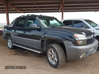 2003 Chevrolet Avalanche with VIN 3GNEK13T33G162627, listed as a IAAI auction lot 41916061 with 182,365 mi miles. Bid and sale history available at carsss.com. Image 1.