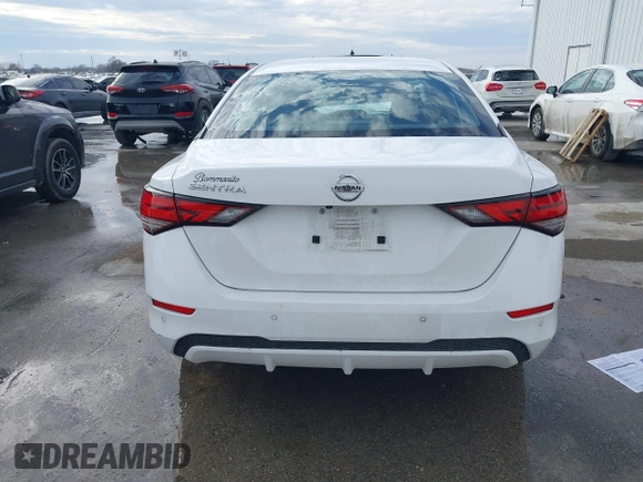 2022 Nissan Sentra S with VIN 3N1AB8BV0NY252854, listed as a IAAI auction lot 41324222 with 57,272 mi miles. Bid and sale history available at carsss.com. Image 15.