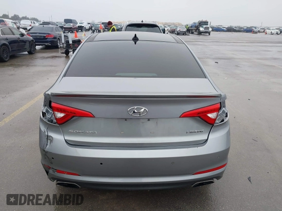 2015 Hyundai Sonata 2.4L Sport with VIN 5NPE34AF8FH208677, listed as a IAAI auction lot 41615270 with 141,639 mi miles. Bid and sale history available at carsss.com. Image 17.