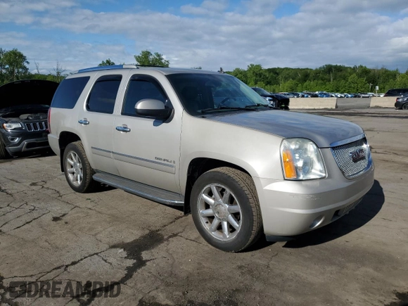 2009 GMC Yukon Denali z VIN 1GKFK03229R283189, wystawiony jako Copart lot #58702855 z przebiegiem 212 195 mil mil oraz Czysty tytuł • Clean title. Historia ofert i sprzedaży dostępna na DreamBid. Obrazek 4.