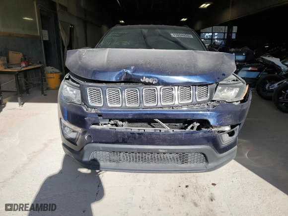 2018 Jeep Compass Latitude with VIN 3C4NJDBBXJT246678, listed as a Copart auction lot 41854435 with NaN miles and Salvage Title. Bid and sale history available at carsss.com. Image 5.