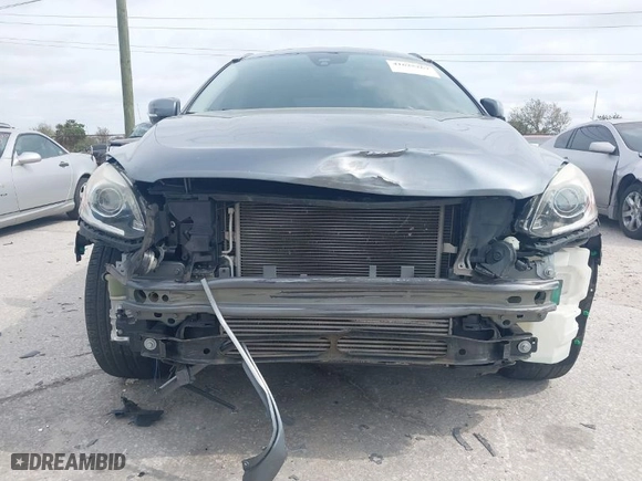 2017 Volvo XC60 Inscription with VIN YV440MRU4H2012938, listed as a IAAI auction lot 41625267 with 61,160 mi miles. Bid and sale history available at carsss.com. Image 6.
