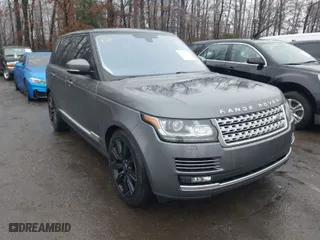 2016 Land Rover Range Rover Diesel HSE with VIN SALGS2KF8GA253070, listed as a IAAI auction lot 41520354 with 61,033 mi miles. Bid and sale history available at carsss.com. Image 1.