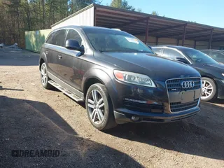 2008 Audi Q7 Premium with VIN WA1BV94LX8D019107, listed as a IAAI auction lot 41654539 with 141,846 mi miles. Bid and sale history available at carsss.com. Image 1.