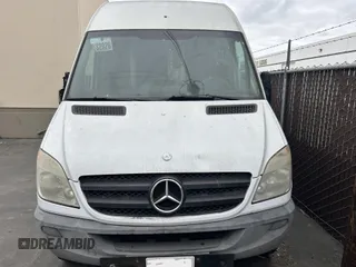 2012 Mercedes-Benz Sprinter Cargo with VIN WD3PE8CB8C5676919, listed as a IAAI auction lot 42101187 with 347,746 mi miles and . Bid and sale history available at carsss.com. Image 6.