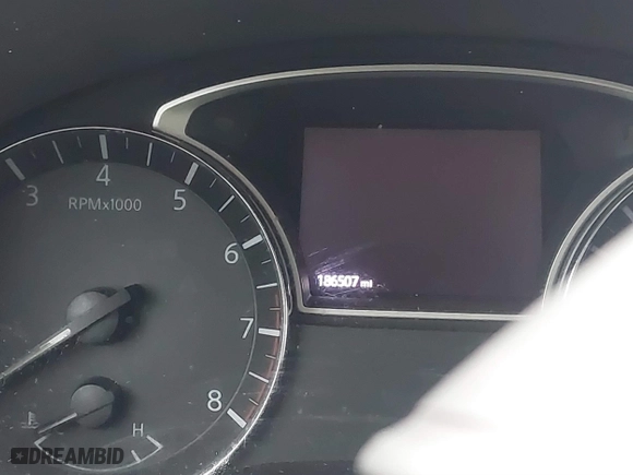 2018 Nissan Altima 2.5 SL with VIN 1N4AL3AP7JC261043, listed as a IAAI auction lot 41508905 with 186,507 mi miles. Bid and sale history available at carsss.com. Image 7.