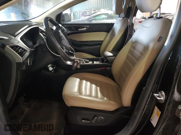 2019 Ford Edge SEL z VIN 2FMPK4J94KBC58905, wystawiony jako Copart lot #52763675 z przebiegiem 100 774 mil mil oraz Szkoda całkowita • Salvage title. Historia ofert i sprzedaży dostępna na DreamBid. Obrazek 7.