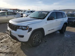 2019 Jeep Grand Cherokee Trailhawk with VIN 1C4RJFLG2KC692683, listed as a Copart auction lot 85011344 with 103,769 mi miles and Salvage Title. Bid and sale history available at carsss.com. Image 1.