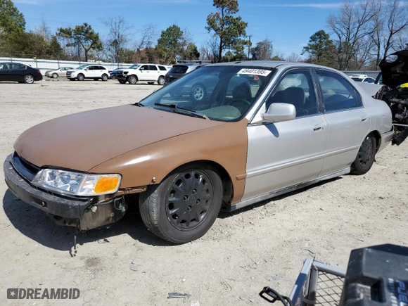 1996 Honda Accord EX w/Leather with VIN 1HGCD5563TA207560, listed as a Copart auction lot 49401395 with 315801 miles and Non Repairable. Bid and sale history available at carsss.com. Image 1.