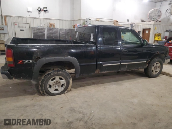 2003 Chevrolet Silverado 1500 with VIN 2GCEK19T831100097, listed as a Copart auction lot 43764755 with 333,746 mi miles and Salvage Title. Bid and sale history available at carsss.com. Image 3.