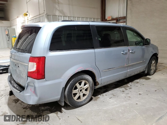 2013 Chrysler Town & Country Touring with VIN 2C4RC1BG6DR576833, listed as a Copart auction lot 53518845 with 190,051 mi miles and Salvage Title. Bid and sale history available at carsss.com. Image 3.