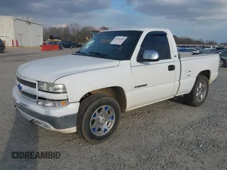 1999 Chevrolet Silverado 1500 with VIN 1GCEC14W1XZ129128, listed as a IAAI auction lot 41496586 with 360,169 mi miles. Bid and sale history available at carsss.com. Image 2.