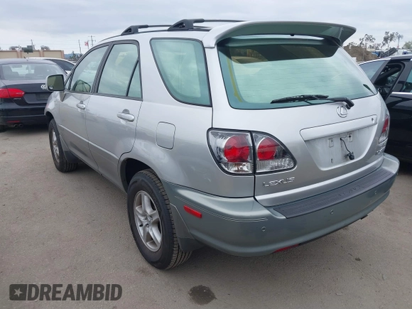 2002 Lexus RX 300 z VIN JTJGF10U020147473, wystawiony jako IAAI lot #41891418 z przebiegiem 158 223 mil mil oraz . Historia ofert i sprzedaży dostępna na DreamBid. Obrazek 3.