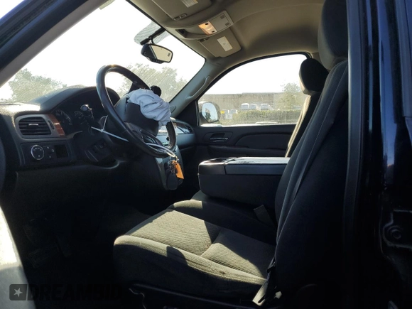2008 GMC Yukon SLE w/3SA with VIN 1GKFC13C58J124949, listed as a Copart auction lot 46881205 with 127,593 mi miles and Salvage Title. Bid and sale history available at carsss.com. Image 7.