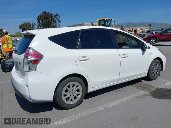 2016 Toyota Prius v Two with VIN JTDZN3EU5GJ051939, listed as a IAAI auction lot 42162040 with 275,213 mi miles. Bid and sale history available at carsss.com. Image 4.