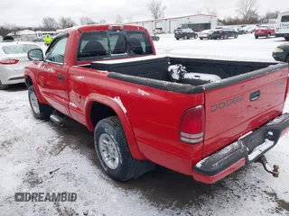 1997 Dodge Dakota with VIN 1B7GG26X1VS208488, listed as a IAAI auction lot 40952432 with 114,791 mi miles. Bid and sale history available at carsss.com. Image 3.