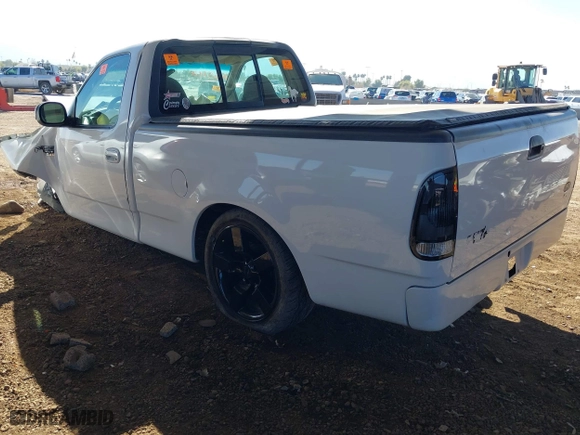 1999 Ford F-150 Work Series with VIN 1FTRF17W0XKA35108, listed as a IAAI auction lot 41383313 with 1 mi miles. Bid and sale history available at carsss.com. Image 3.