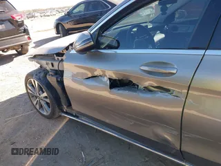 2019 Mercedes-Benz C 300 with VIN 55SWF8DB5KU308237, listed as a IAAI auction lot 41865845 with 80,975 mi miles and . Bid and sale history available at DreamBid. Image 17.