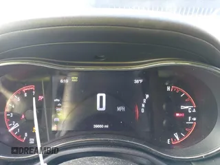 2018 Dodge Durango R/T z VIN 1C4SDJCT5JC225507, wystawiony jako IAAI lot #40957410 z przebiegiem 39 660 mil mil oraz . Historia ofert i sprzedaży dostępna na DreamBid. Obrazek 7.