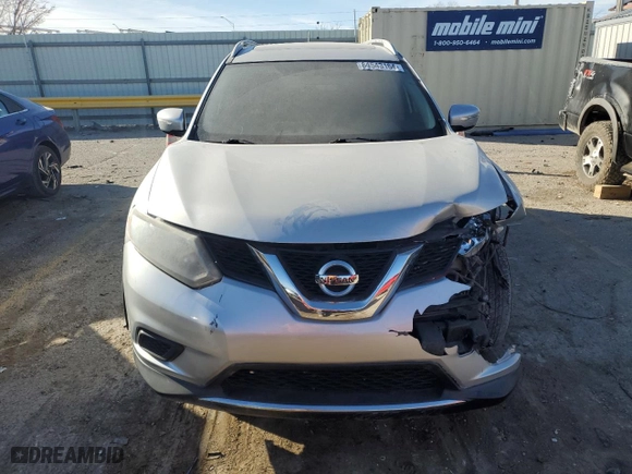 2015 Nissan Rogue SV with VIN 5N1AT2MVXFC913865, listed as a Copart auction lot 84543164 with 107,699 mi miles and Salvage Title. Bid and sale history available at carsss.com. Image 5.