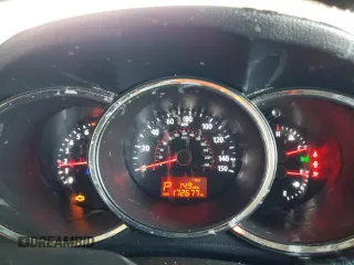 2013 Kia Sorento EX with VIN 5XYKUDA27DG374772, listed as a Copart auction lot 83861194 with 172,677 mi miles and Salvage Title. Bid and sale history available at carsss.com. Image 9.