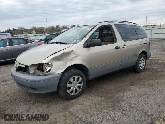 2002 Toyota Sienna LE with VIN 4T3ZF13C62U431734, listed as a Copart auction lot 52845395 with 189,088 mi miles and Salvage Title. Bid and sale history available at carsss.com. Image 1.