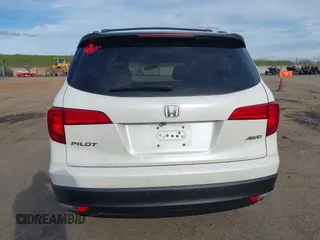 2016 Honda Pilot LX with VIN 5FNYF6H1XGB009768, listed as a IAAI auction lot 41666109 with 137,733 mi miles. Bid and sale history available at carsss.com. Image 16.