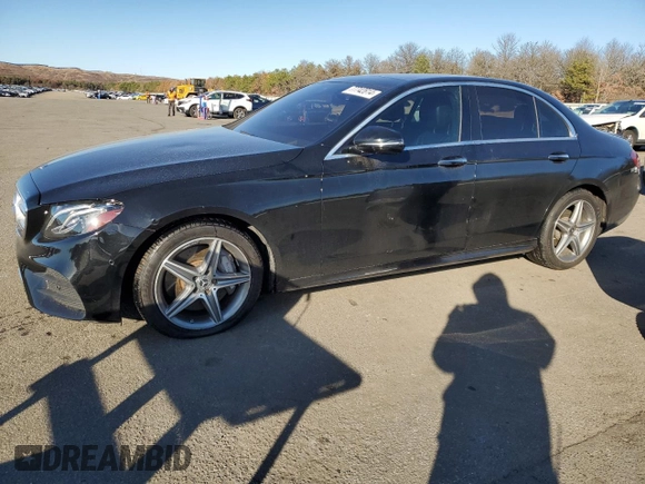2020 Mercedes-Benz E-Class E 350 with VIN W1KZF8EB3LA832208, listed as a Copart auction lot 77742814 with 51,571 mi miles and Salvage Title. Bid and sale history available at carsss.com. Image 1.