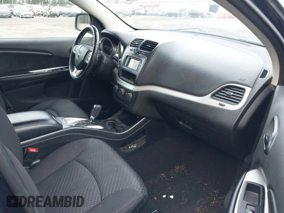 2014 Dodge Journey American Value Pkg with VIN 3C4PDCAB4ET149493, listed as a IAAI auction lot 41549858 with 117,905 mi miles. Bid and sale history available at carsss.com. Image 5.