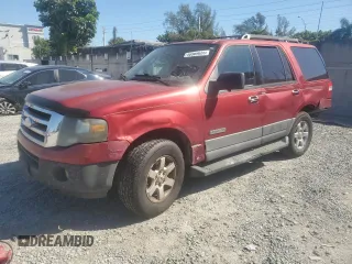 2007 Ford Expedition XLT with VIN 1FMFU15507LA83197, listed as a Copart auction lot 48569035 with Not provided miles and Salvage title. Bid and sale history available at DreamBid. Image 1.