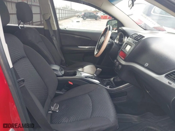 2014 Dodge Journey SE with VIN 3C4PDCAB6ET216577, listed as a IAAI auction lot 41717468 with 185,327 mi miles. Bid and sale history available at carsss.com. Image 5.