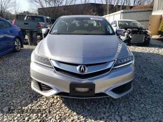 2018 Acura ILX Premium with VIN 19UDE2F70JA008633, listed as a Copart auction lot 48685855 with 53,272 mi miles and Salvage title. Bid and sale history available at DreamBid. Image 5.