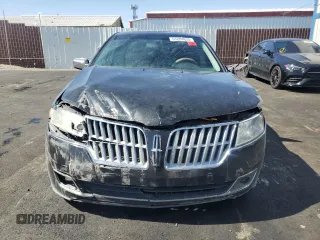 2010 Lincoln MKZ with VIN 3LNHL2GC1AR652774, listed as a Copart auction lot 61284855 with 198,254 mi miles and Salvage title. Bid and sale history available at DreamBid. Image 5.