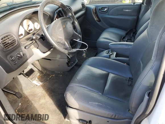 2004 Chrysler Town & Country Limited with VIN 2C8GP64L54R587713, listed as a Copart auction lot 83669444 with Not Provided miles and Salvage Title. Bid and sale history available at DreamBid. Image 7.