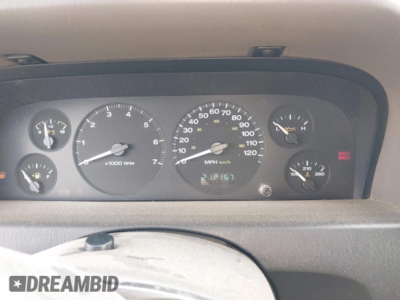 2003 Jeep Grand Cherokee Laredo with VIN 1J4GX48S83C576892, listed as a IAAI auction lot 42082865 with 212,157 mi miles. Bid and sale history available at carsss.com. Image 7.