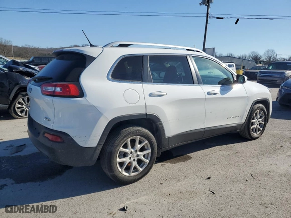 2017 Jeep Cherokee Latitude with VIN 1C4PJLCB5HW616909, listed as a Copart auction lot 87090454 with 30,814 mi miles and Salvage Title. Bid and sale history available at carsss.com. Image 3.