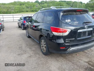2013 Nissan Pathfinder SL with VIN 5N1AR2MMXDC618686, listed as a IAAI auction lot 42360917 with 180,651 mi miles and . Bid and sale history available at DreamBid. Image 3.