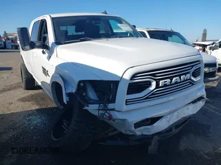 2018 Ram 2500 Laramie with VIN 3C6UR5NL2JG193795, listed as a IAAI auction lot 41301440 with 91,944 mi miles and . Bid and sale history available at DreamBid. Image 1.