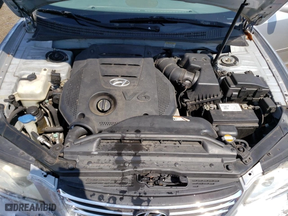 2009 Hyundai Azera Limited with VIN KMHFC46F69A341331, listed as a Copart auction lot 69087034 with 145,861 mi miles and Salvage Title. Bid and sale history available at carsss.com. Image 11.