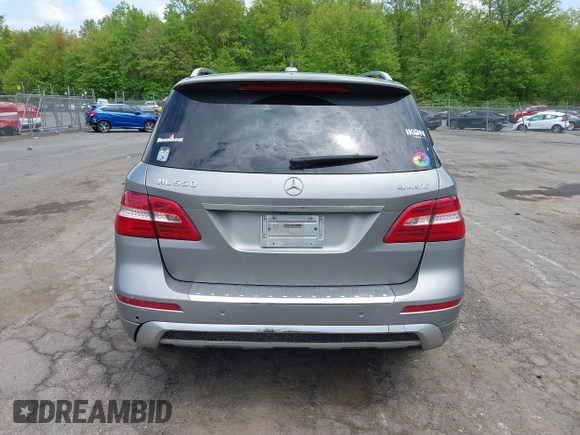 2013 Mercedes-Benz M 550 with VIN 4JGDA7DBXDA195653, listed as a IAAI auction lot 42261856 with 191,810 mi miles and . Bid and sale history available at DreamBid. Image 16.